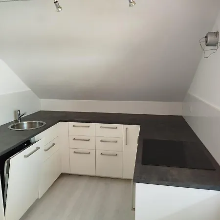 Schoene Dachgeschosswohnung